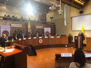Duque y Santos se encontrarán en audiencia sobre el uso del glifosato en Colombia