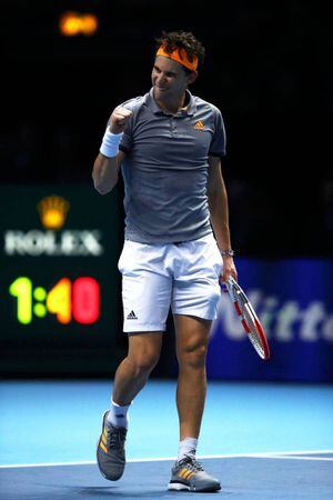 Dominic Thiem sorprendió a Roger Federer y lo derrotó en su debut en el ATP Finals de Londres