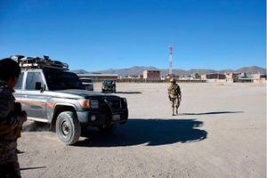 Bolivia ahora apunta a frontera con Chile: dicen que contrabandistas pagan "comisiones" a chilenos para llevar productos desde la Zofri