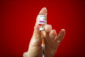 Pfizer asegura que su vacuna dura por lo menos seis meses y protege de otras cepas del COVID-19
