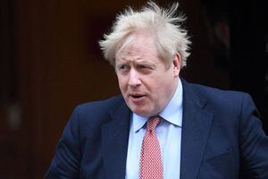 Primer ministro británico Boris Johnson es trasladado a la UCI tras empeorar su estado de salud por coronavirus