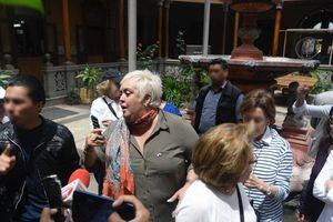 Juez resuelve a favor de la cubana Bárbara Hernández y ordena a PNC reforzar su seguridad