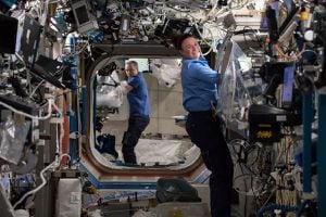 Estudio encuentra que el corazón de los astronautas se reduce en la ISS y explican como incide en los futuros viajes espaciales