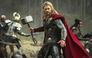Thor: Love and Thunder: Filtran el traje dorado que usará el dios del trueno en la película