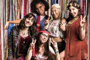 As Five: atriz diz que quando leu o texto da série quase não reconheceu sua personagem