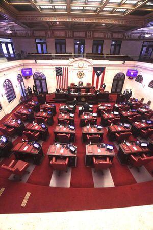 Senadores radican proyecto de reforma a ley de la Universidad de Puerto Rico
