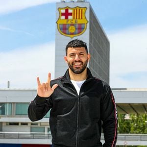 Sergio 'Kun' Agüero llega al Barcelona