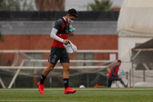 Colo Colo volvió a las prácticas en el Monumental con 27 jugadores