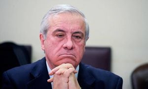 Insólito: Gobierno comienza hoy a tomar nuevas medidas por coronavirus, pero serán anunciadas el sábado por Piñera