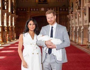 FOTOS: Meghan Markle y el príncipe Harry comparten las primeras imágenes del Baby Sussex