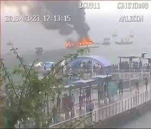 Un herido por incendio de embarcación en Galápagos