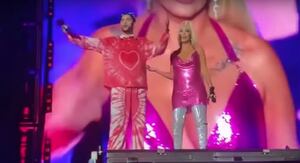 Bad Bunny: así presentó el ‘Conejo Malo’ a Ivy Queen en su concierto en Chicago y esta fue la reacción del público