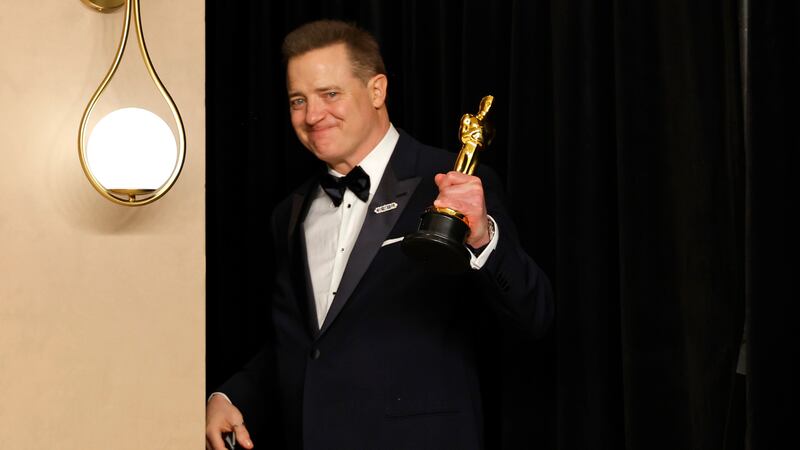 El actor reacciona ante interesante pregunta en la alfombra roja de los Oscar.