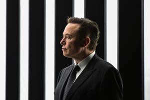 Elon Musk: Tesla producirá el Cybertruck para 2023, luego de varios años de retraso