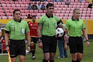 OFICIAL: Árbitros ecuatorianos, están en huelga