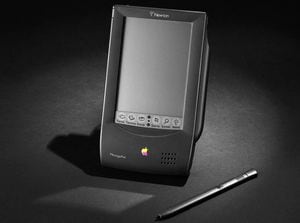 Dispositivos Retro: el viejo Newton MessagePad, una especie de iPad con el que Apple fracasó en los 90