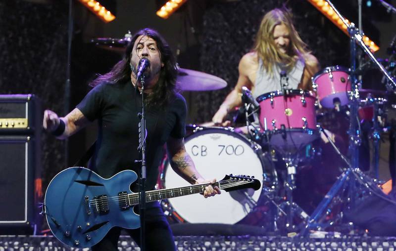 A pesar de la muerte de Taylor Hawkins, Foo Fighters continuará creando música.