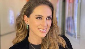 El look playero de Jacqueline Bracamontes para vernos delgadas y hermosas