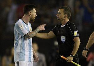 "Golazo", "zafó" y "la selección respira": La reacción en Argentina tras el perdonazo a Messi