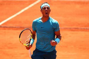 Nadal se beneficia de la lluvia para remontar ante Schwartzman y meterse en semifinales de Roland Garros