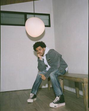 La tierna foto que compartió The Weeknd en víspera de Navidad y del estreno de su episodio de "Memento Mori"