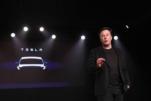 Así afecta el coronavirus a los precios de Tesla, según Elon Musk