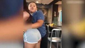 Descontrolada pelea en local de comida rápida se viralizó en redes sociales