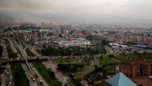 ¿Por qué Bogotá está pasando de madrugadas heladas a tardes calurosas?