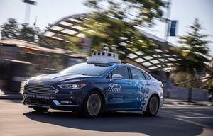 Ford expande el desarrollo de vehículos autónomos