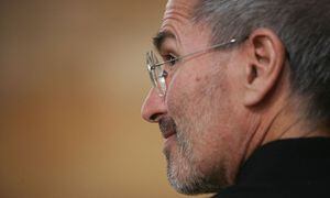 Steve Jobs no quería que Apple fabricara smartphones desde un comienzo: “Los teléfonos apestan”