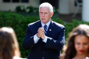 Pence corteja a electores hispanos en Florida