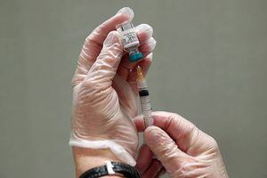 Coronavirus: cinco posibles vacunas chinas pasarán a tercera fase de desarrollo en julio