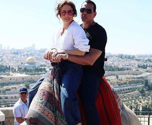 Jennifer López se va con su familia a Israel