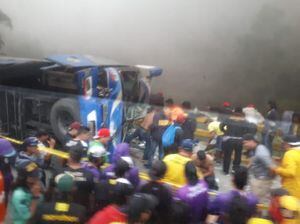 Barra del Deportivo Cuenca se solidariza con hinchas del Barcelona SC tras accidente