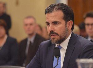 Rosselló huye a preguntas del Centro de Periodismo Investigativo