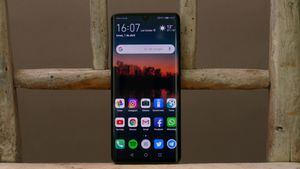 Hay un teléfono dentro de esta cámara: Review del Huawei P30 Pro [FW Labs]