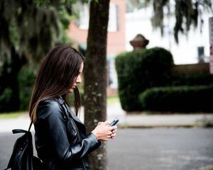 El 'texting' se convierte en la violencia de pareja más frecuente, estudio