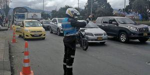 Vehículos híbridos no tendrán pico y placa en Bogotá