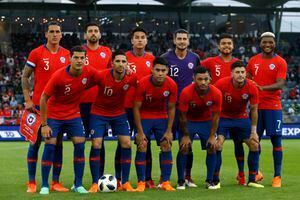 Rueda encontró la base del recambio de la Roja y repite nombres en su formación para ser el sparring de Polonia