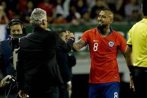 Vidal respalda a Rueda en la Roja: "Ha llevado a mundiales a selecciones tan humildes como la nuestra"