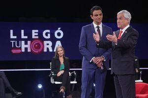 Grave denuncia: Federación de Trabajadores de Televisión acusa reuniones del Gobierno con ejecutivos de canales
