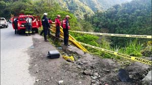Localizan cuerpo de persona desaparecida tras accidente en vía Calacalí- Nanegalito