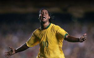 ¿Ronaldinho en la quiebra? Tiene menos de siete dólares en su cuenta bancaria