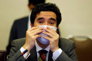 Briones sale al paso a las críticas: propuesta del Gobierno es "superior al retiro del 10% de AFP"