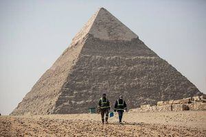 ¡Impresionante! Así lució la pirámide de Guiza en Egipto y otros lugares iluminados contra el coronavirus