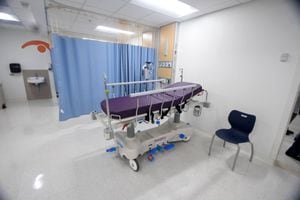 21 menores hospitalizados por COVID-19 en P. R. en 24 horas