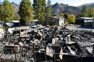 Devastación y 29 muertes por incendios en California