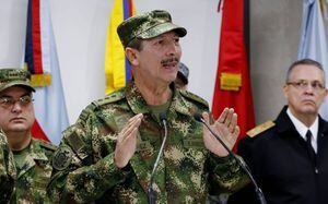 Pago de recompensas vincula a general del Ejército colombiano con ‘falsos positivos’