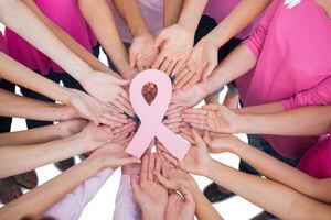 Los 3 pasos básicos para hacerte el autoexamen y prevenir el cáncer de mama