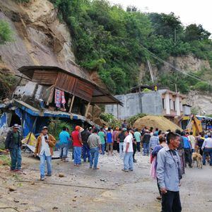 FOTOS. Tres niñas mueren tras quedar soterradas en un derrumbe en Huehuetenango